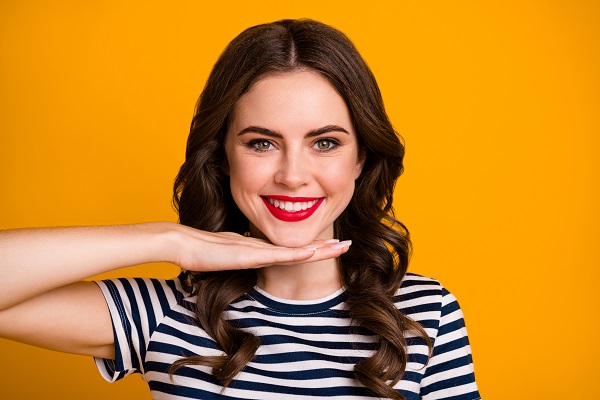 Eight Questions To Ask A Dentist About A Smile Makeover